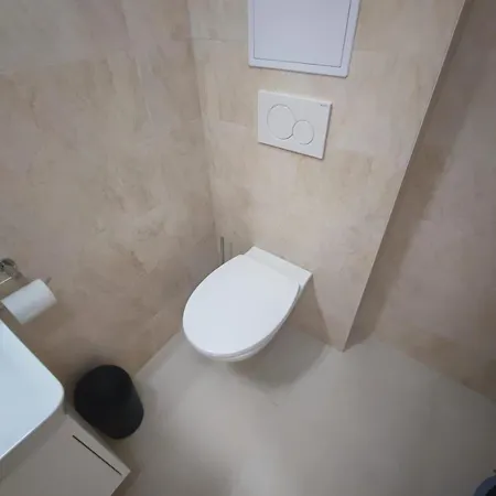 Moyzes 2 Apartment *