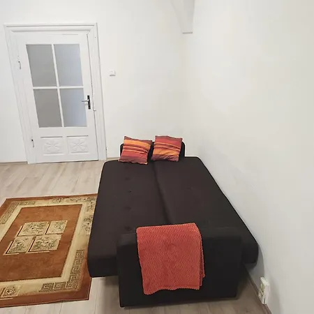 Moyzes 2 Apartment